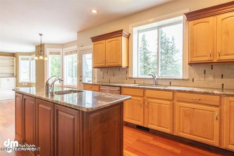 10720 Dolly Madison Cir, Eagle River, AK 99577 photo 22