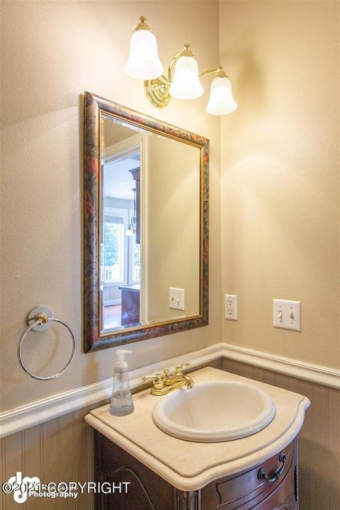 10720 Dolly Madison Cir, Eagle River, AK 99577 photo 23
