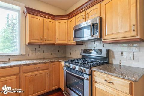 10720 Dolly Madison Cir, Eagle River, AK 99577 photo 18
