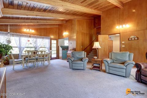 613 E 22nd Ave, Anchorage, AK 99501 photo 1