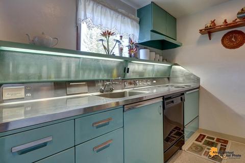 613 E 22nd Ave, Anchorage, AK 99501 photo 14