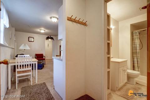 613 E 22nd Ave, Anchorage, AK 99501 photo 28