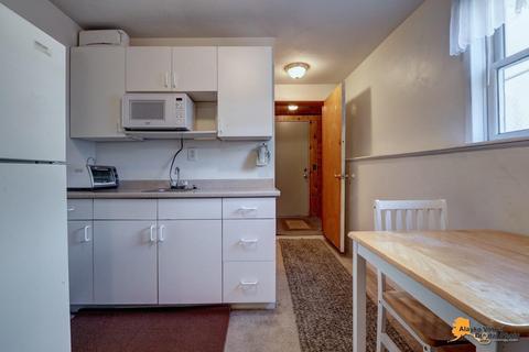 613 E 22nd Ave, Anchorage, AK 99501 photo 27