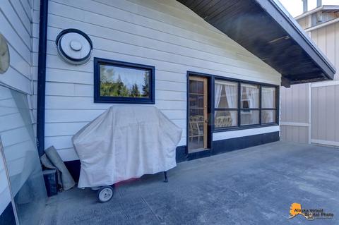 613 E 22nd Ave, Anchorage, AK 99501 photo 40