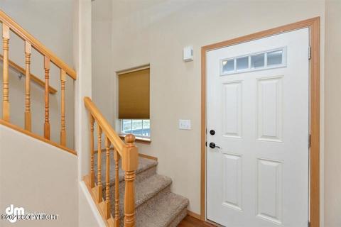 9158 Eagle River Ln, Eagle River, AK 99577 photo 3