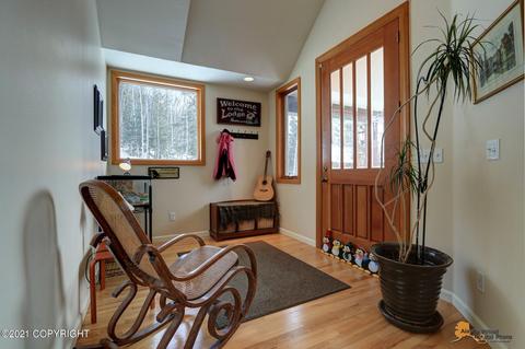 27509 Paramount Dr, Eagle River, AK 99577 photo 9