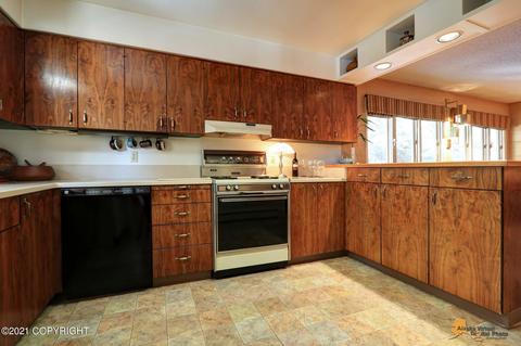 3530 Fordham Dr, Anchorage, AK 99508 photo 19