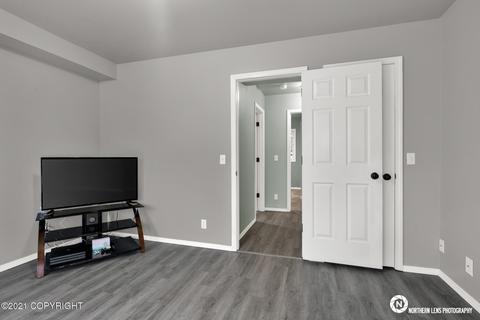 10323 Stewart Dr, Eagle River, AK 99577 photo 27