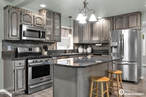 10323 Stewart Dr, Eagle River, AK 99577 photo 4