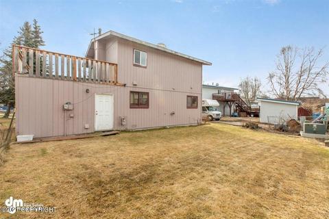 9010 Lance Cir, Anchorage, AK 99502 photo 3