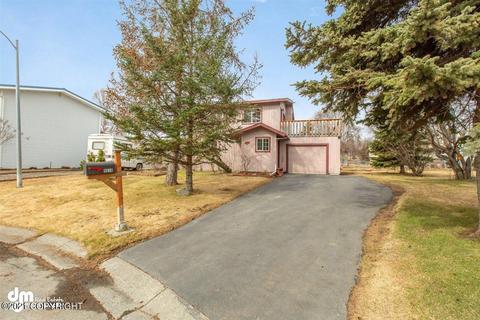 9010 Lance Cir, Anchorage, AK 99502 photo 2