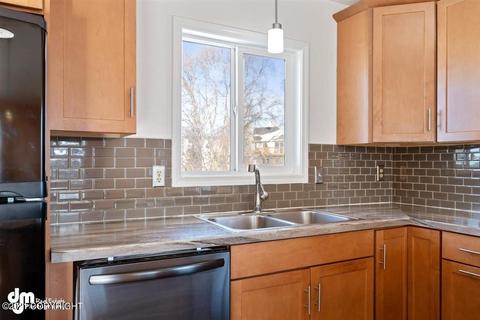 9010 Lance Cir, Anchorage, AK 99502 photo 19