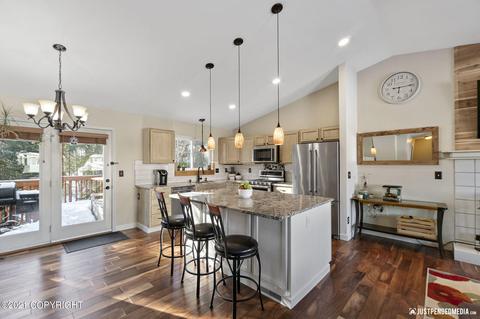19102 Danny Dr, Eagle River, AK 99577 photo 8