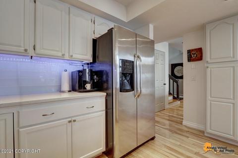 6602 Cimarron Cir, Anchorage, AK 99504 photo 15