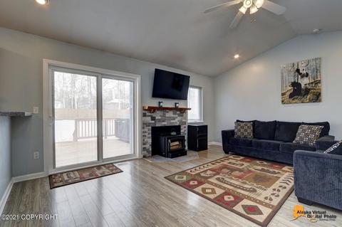 24205 Leos Rd, Chugiak, AK 99567 photo 4