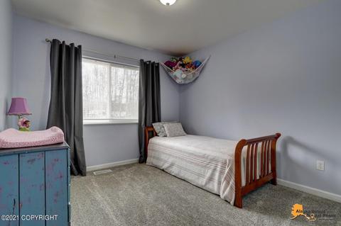 24205 Leos Rd, Chugiak, AK 99567 photo 15