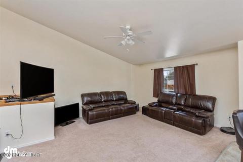2047 E 73rd Ave # 7, Anchorage, AK 99507 photo 5
