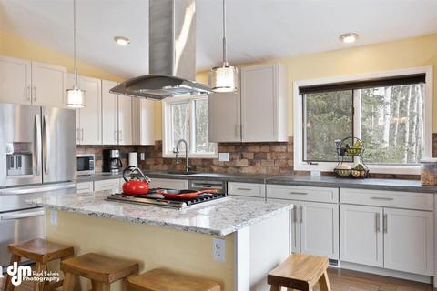 10127 Eagle River Ln, Eagle River, AK 99577 photo 11