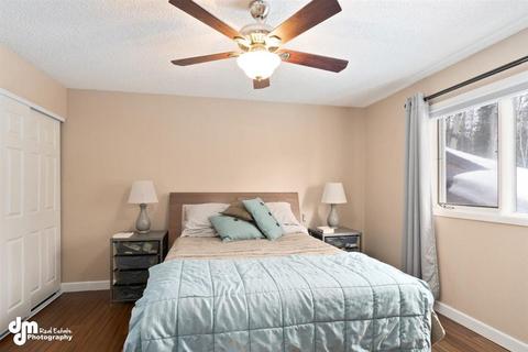 10127 Eagle River Ln, Eagle River, AK 99577 photo 17