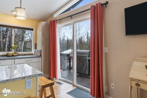 10127 Eagle River Ln, Eagle River, AK 99577 photo 15