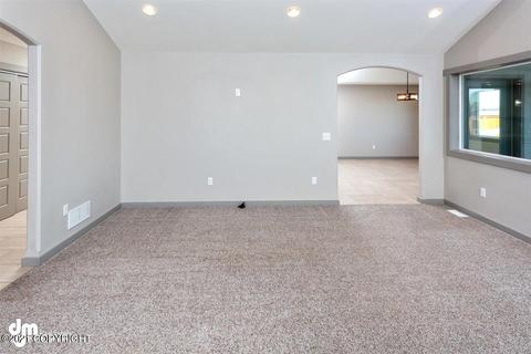 9187 E Silver Springs Cir, Palmer, AK 99645 photo 13