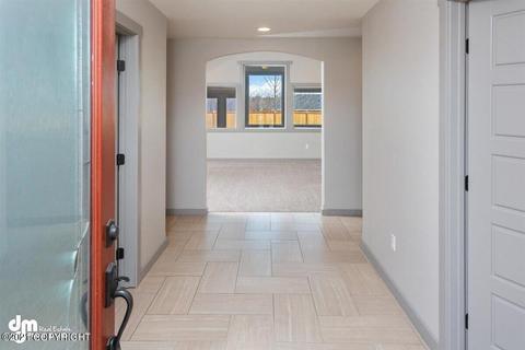 9187 E Silver Springs Cir, Palmer, AK 99645 photo 5
