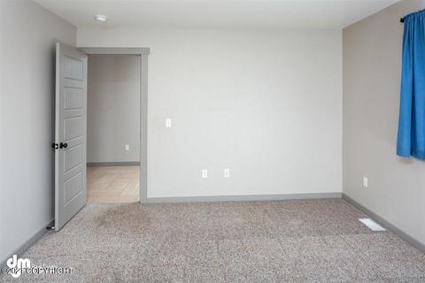 9187 E Silver Springs Cir, Palmer, AK 99645 photo 10