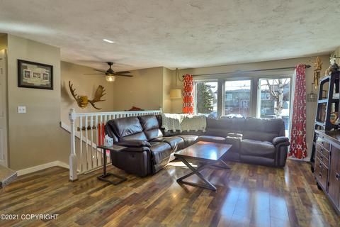 7320 Christopher Cir, Anchorage, AK 99507 photo 12