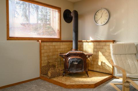 19223 Middleton Loop, Eagle River, AK 99577 photo 36