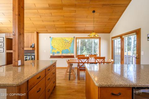 19223 Middleton Loop, Eagle River, AK 99577 photo 11