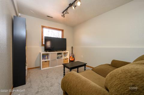 19223 Middleton Loop, Eagle River, AK 99577 photo 37