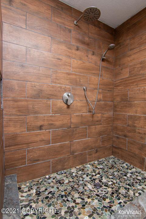 9604 Saint George Cir, Eagle River, AK 99577 photo 23
