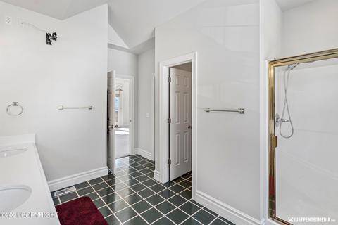 20516 Williamsburg Dr, Eagle River, AK 99577 photo 33