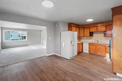 3501 E 15th Ave, Anchorage, AK 99508 photo 7