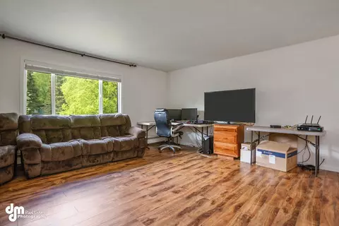 3921 Checkmate Dr, Anchorage, AK 99508 photo 5