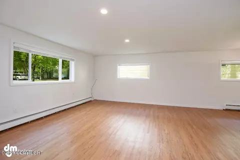 3921 Checkmate Dr, Anchorage, AK 99508 photo 21