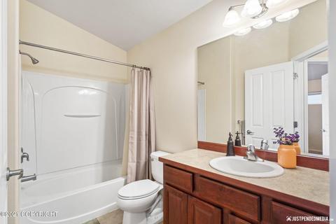 5745 Big Bend Loop, Anchorage, AK 99502 photo 40