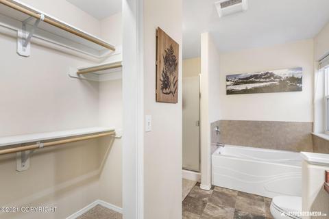5745 Big Bend Loop, Anchorage, AK 99502 photo 31