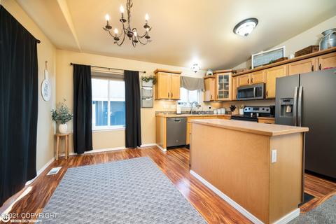 19924 Highland Ridge Dr, Eagle River, AK 99577 photo 4