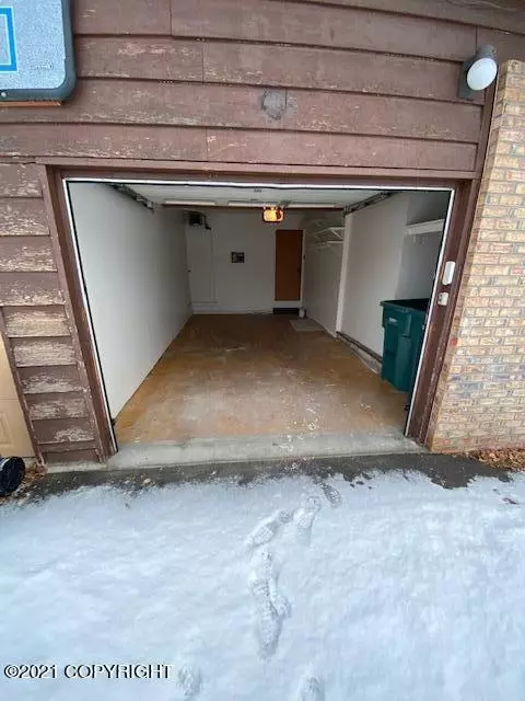 1734 Cache Dr, Anchorage, AK 99507 photo 23