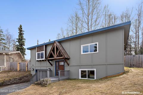 7030 Dickerson Dr, Anchorage, AK 99504 photo 3