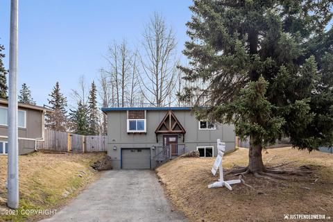 7030 Dickerson Dr, Anchorage, AK 99504 photo 2