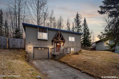 7030 Dickerson Dr, Anchorage, AK 99504 photo 1