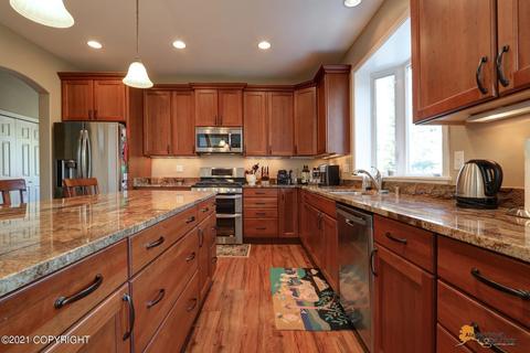 17729 Shasta Cir, Eagle River, AK 99577 photo 19