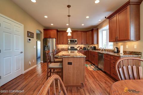 17729 Shasta Cir, Eagle River, AK 99577 photo 17