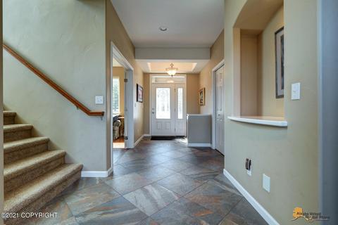 17729 Shasta Cir, Eagle River, AK 99577 photo 3