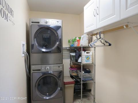 18048 Tonsina Ct, Eagle River, AK 99577 photo 10