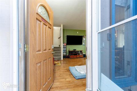 9408 Agattu Cir, Eagle River, AK 99577 photo 2