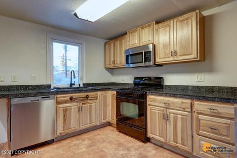 2501 E 17th Ave, Anchorage, AK 99508 photo 15