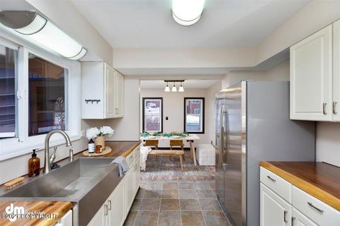 2347 E 72nd Ave, Anchorage, AK 99507 photo 3